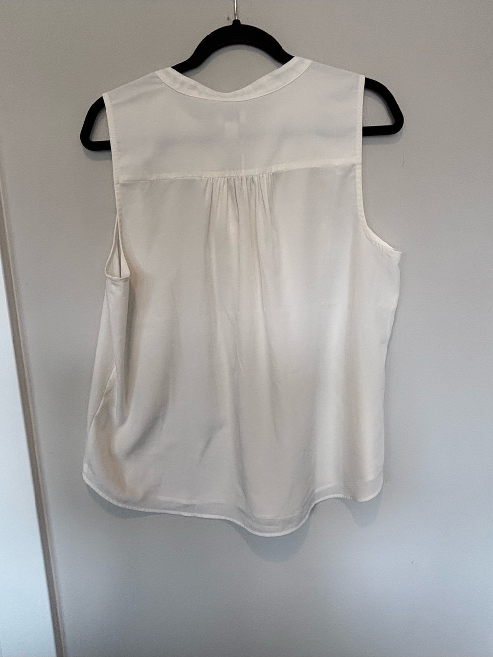 J. Crew White Sleeveless Split-Neck Blouse - Picture 2 of 4